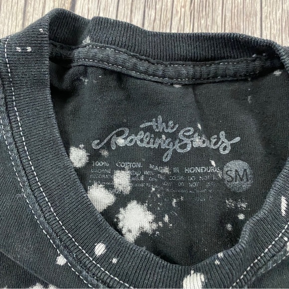 The Rolling Stones Shirt Adult Small Lips & Tongue Logo Graphic Casual Mens. - Picture 4 of 5